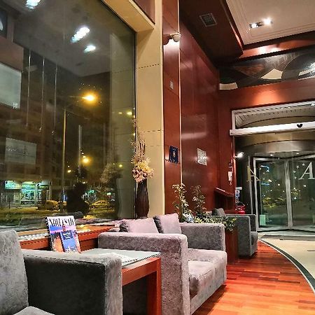 Aleksandar Novi Sad Esterno foto